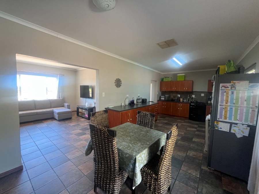 4 Bedroom Property for Sale in Keidebees Northern Cape